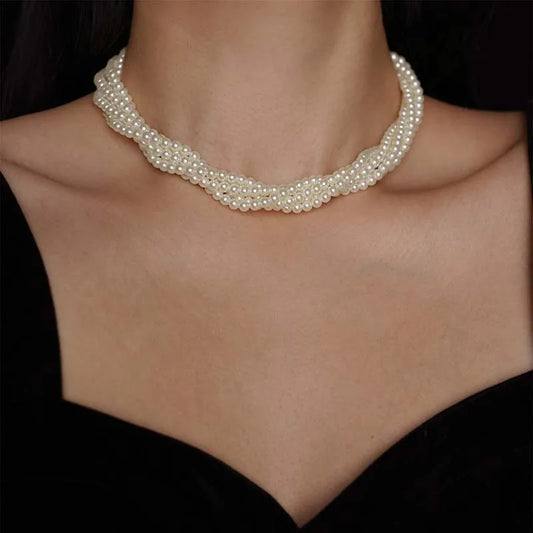 The Vintage Pearl Cascade Choker